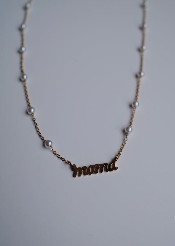 MAMA Pearl Necklace
